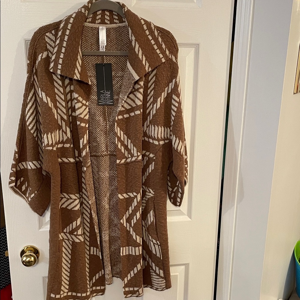 MarlaWynne Tan and Cream Geometric Cardigan/Topper